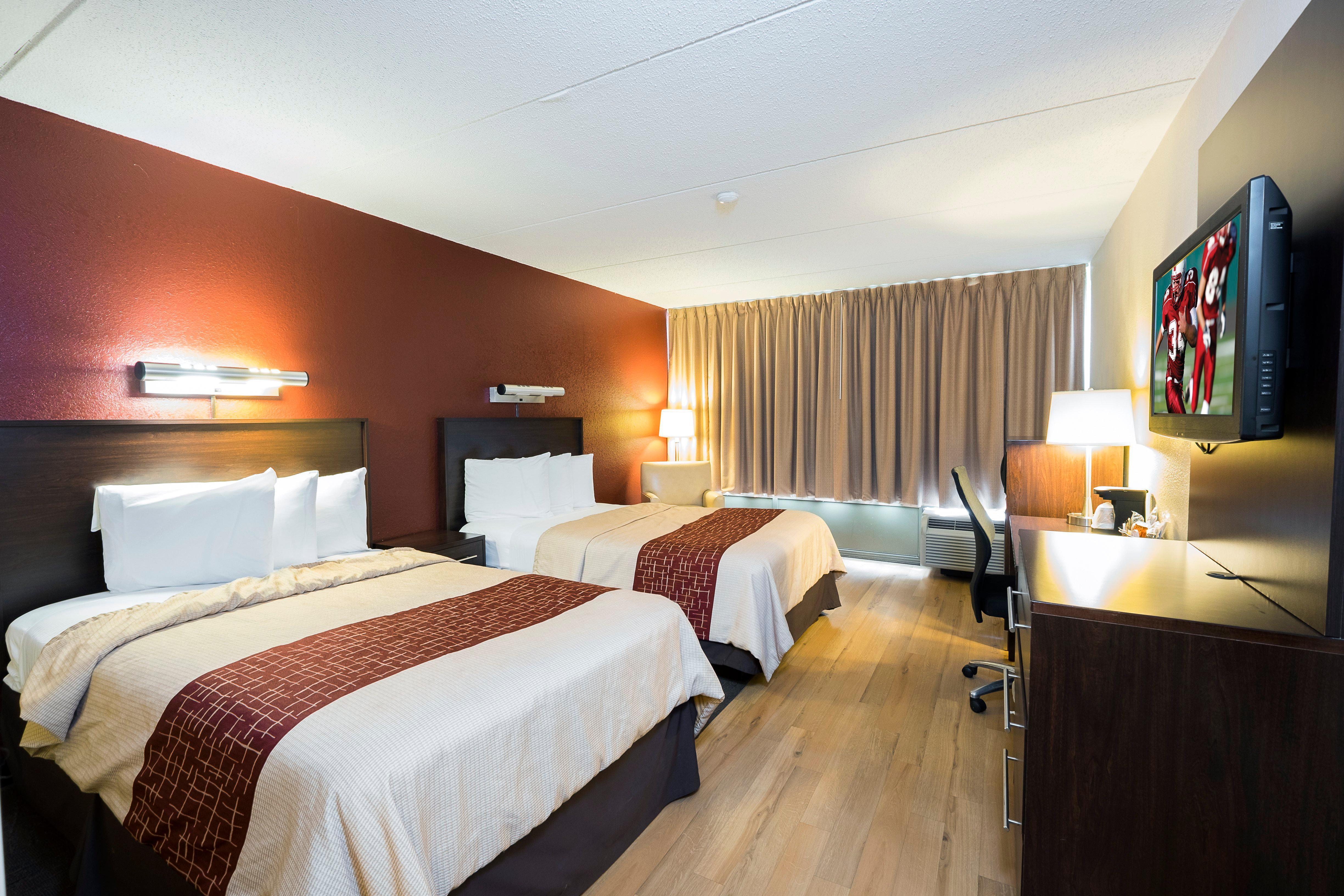 Red Roof Inn Plus+ Boston - Woburn/ Burlington エクステリア 写真