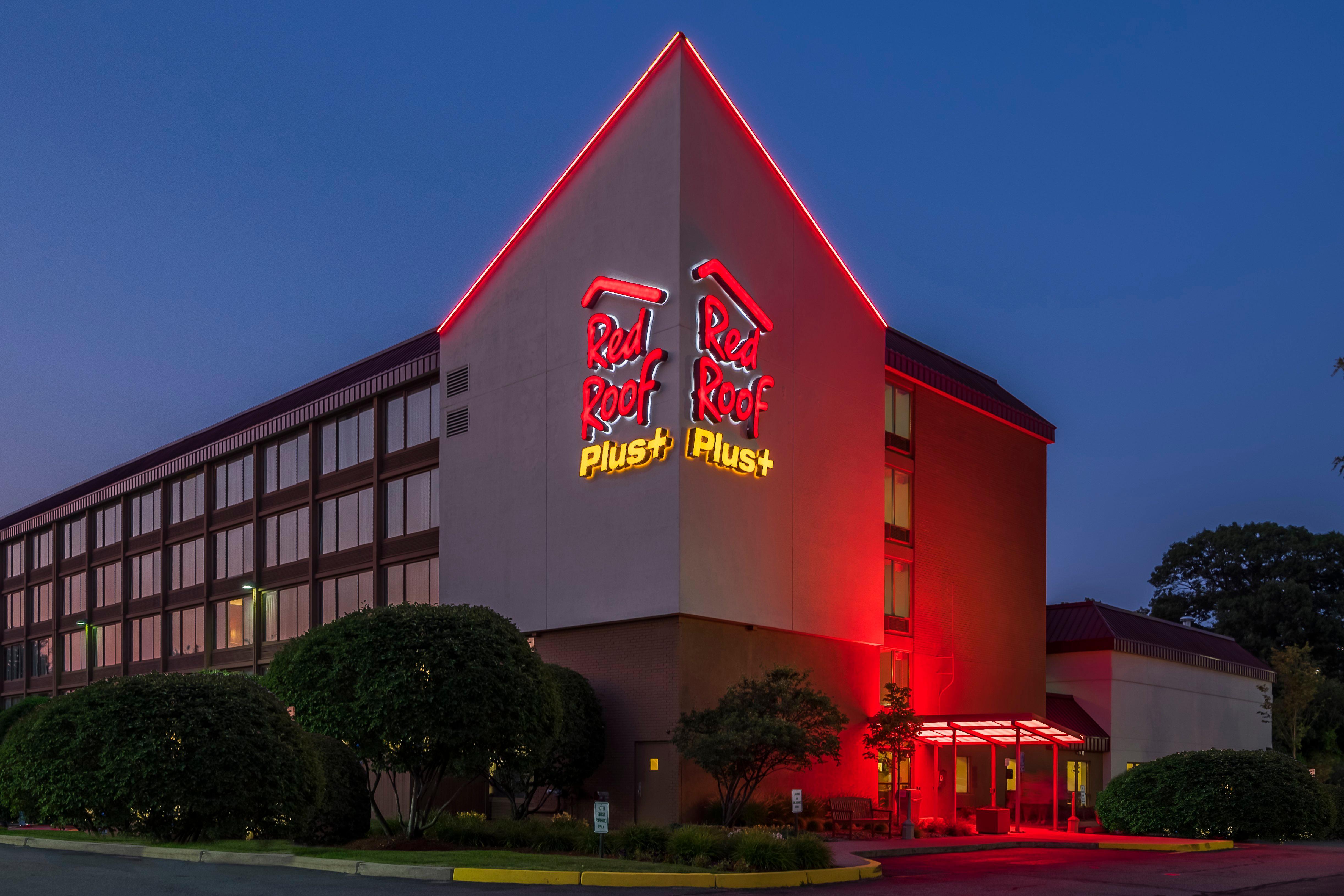 Red Roof Inn Plus+ Boston - Woburn/ Burlington エクステリア 写真